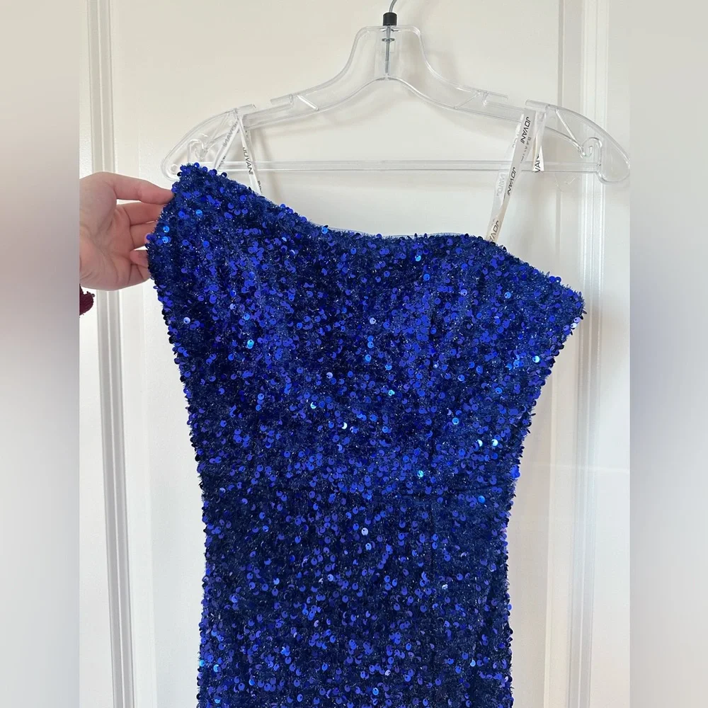 JOVANI Strapless Prom Dress - Picture 3 of 10